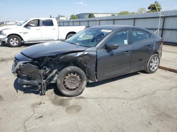  Salvage Mazda 3