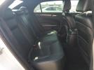 Chrysler 300 Image 8