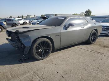  Salvage Dodge Challenger