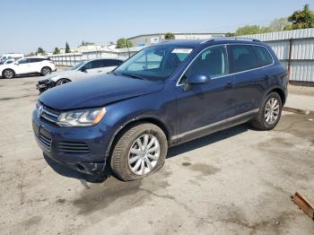  Salvage Volkswagen Touareg
