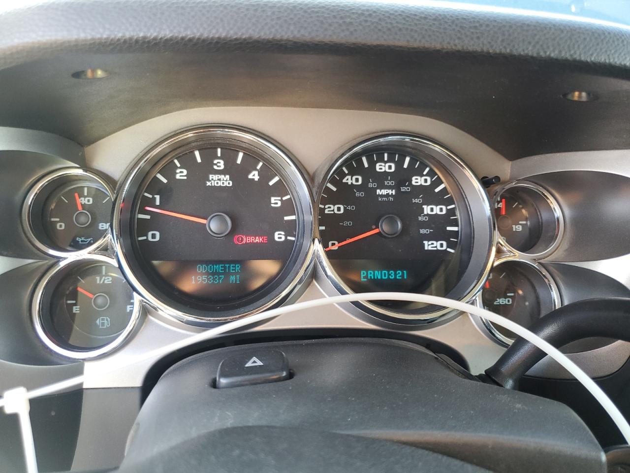 Chevrolet Silverado C1500 Image 9