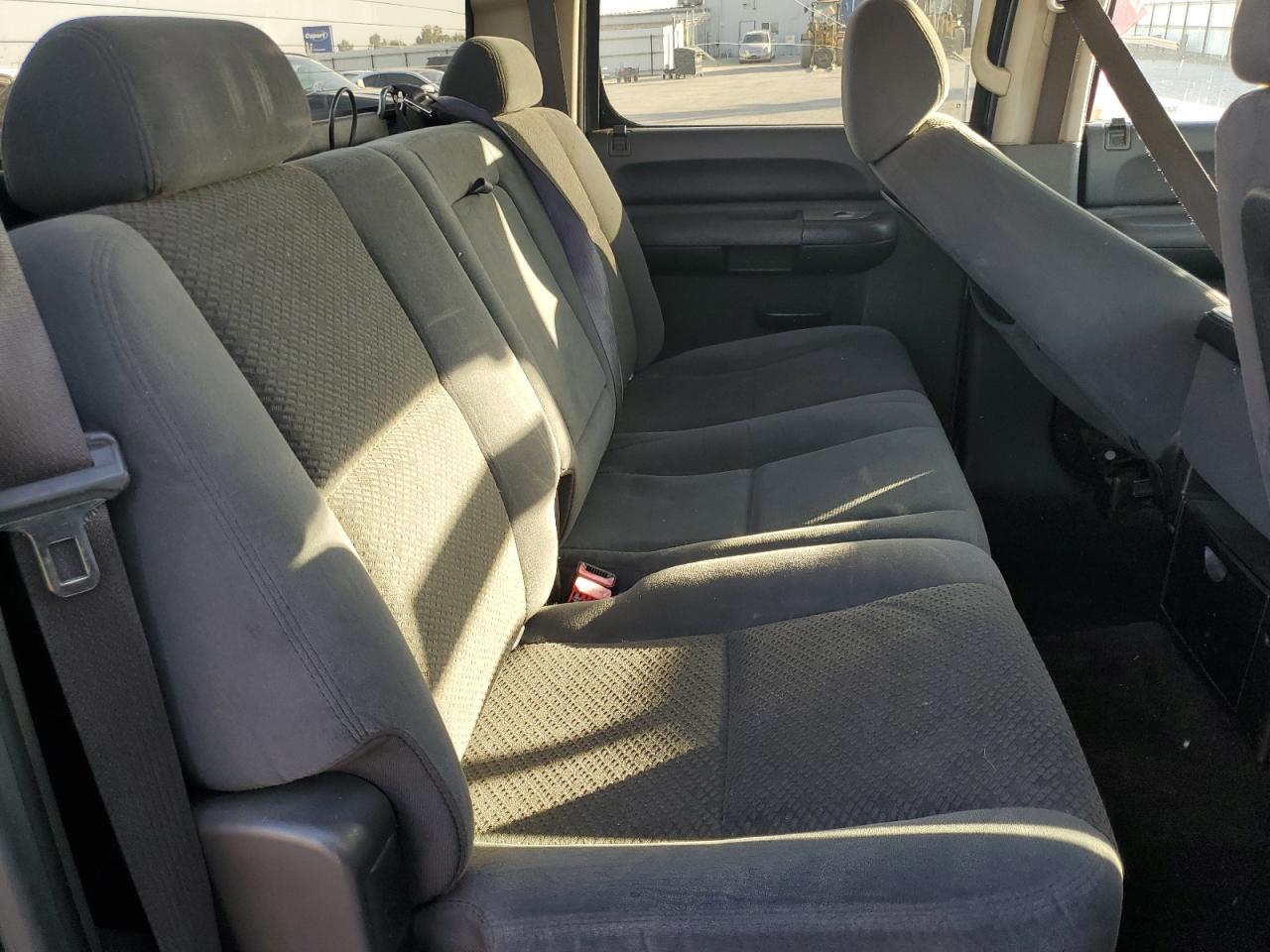 Chevrolet Silverado C1500 Image 6