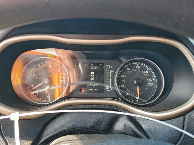 Jeep Grand Cherokee Latitude Image 8