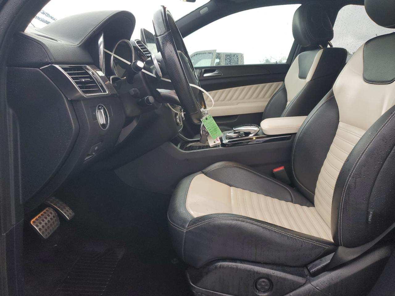 Mercedes-Benz GLE 450 4matic Image 5