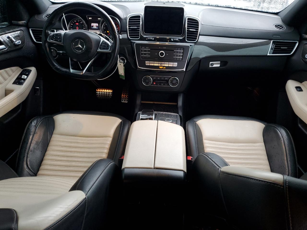 Mercedes-Benz GLE 450 4matic Image 4