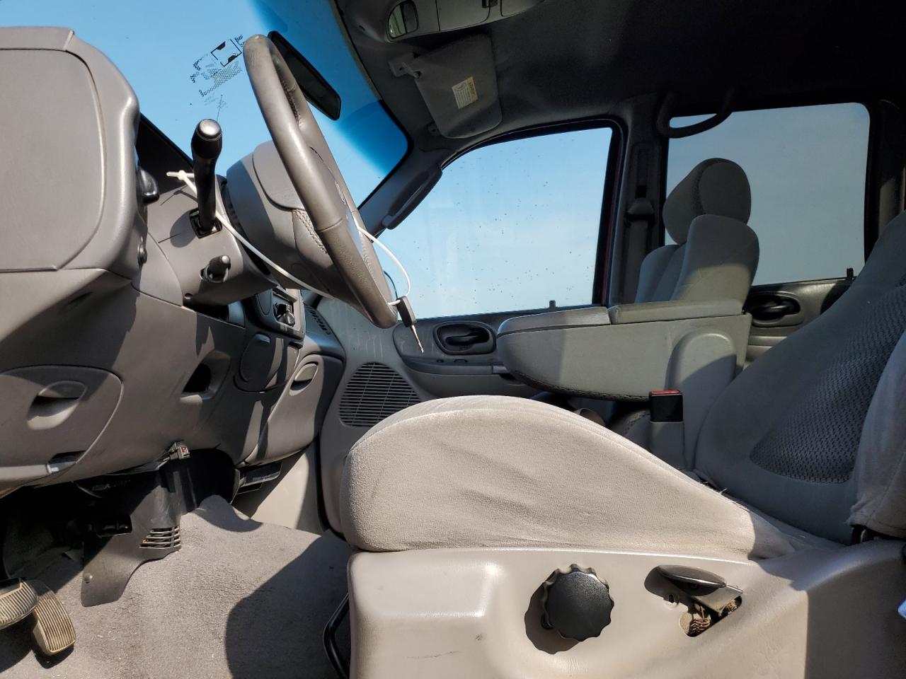 Ford F-150 Supercrew Image 12