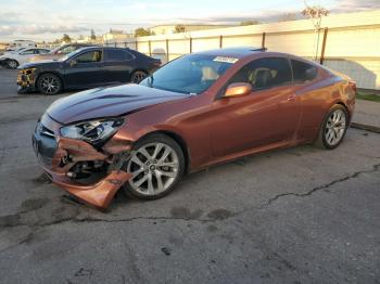  Salvage Hyundai Genesis