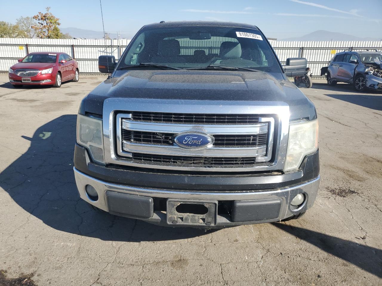 Ford F-150 Super Cab Image 6