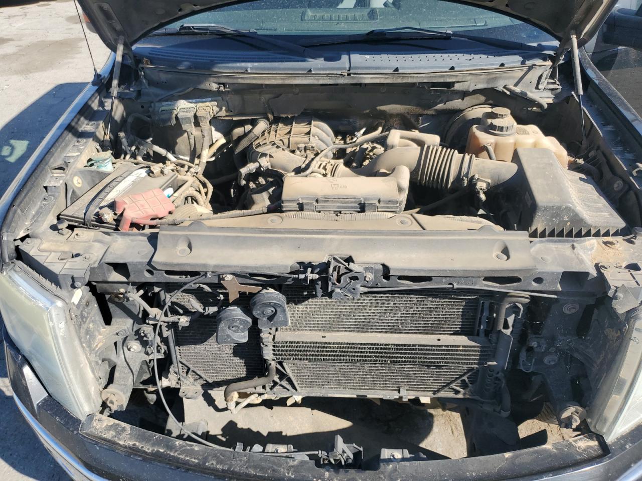 Ford F-150 Super Cab Image 12