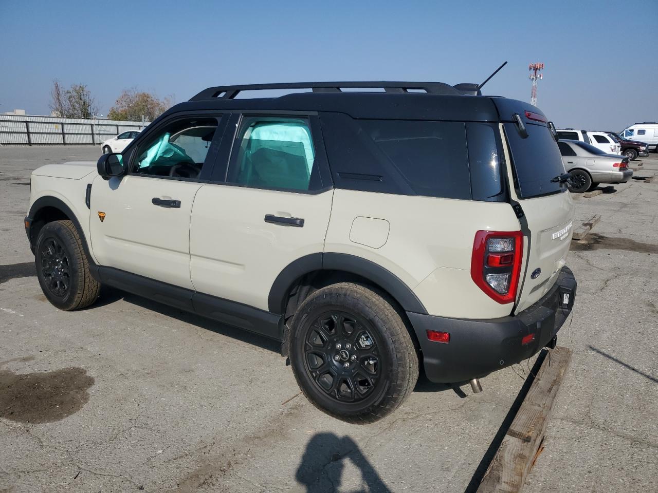 Ford Bronco Badlands Image 3