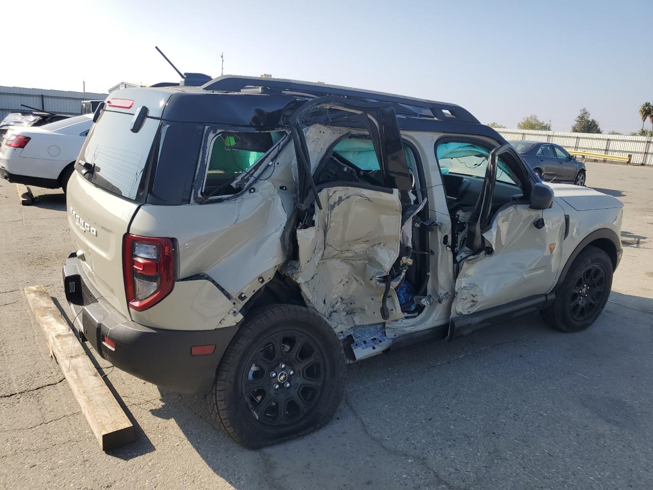 Ford Bronco Badlands Image 2