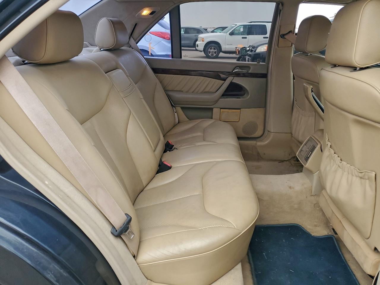 Mercedes-Benz S-Class 420 Image 4