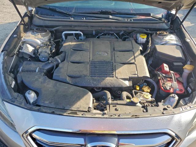 Subaru Outback 3.6r Limited Image 2