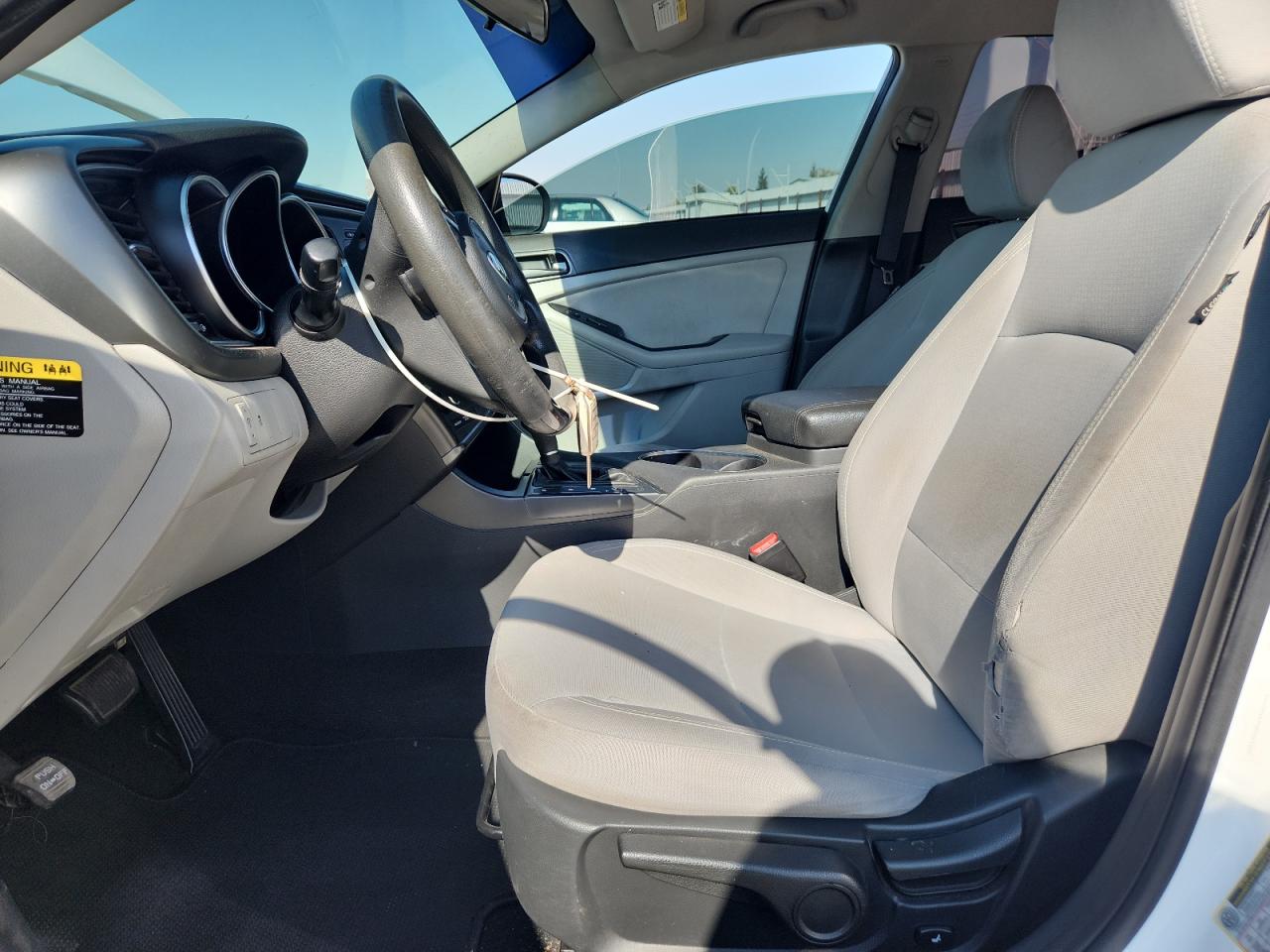 Kia Optima Lx Image 8