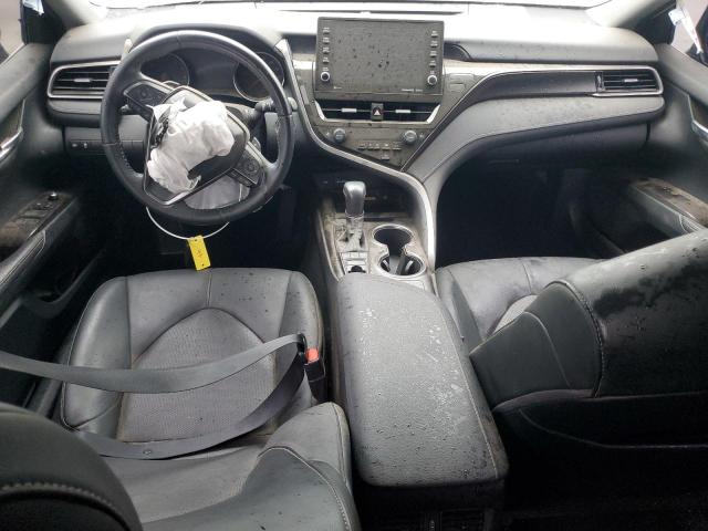 Toyota Camry Xse Image 8