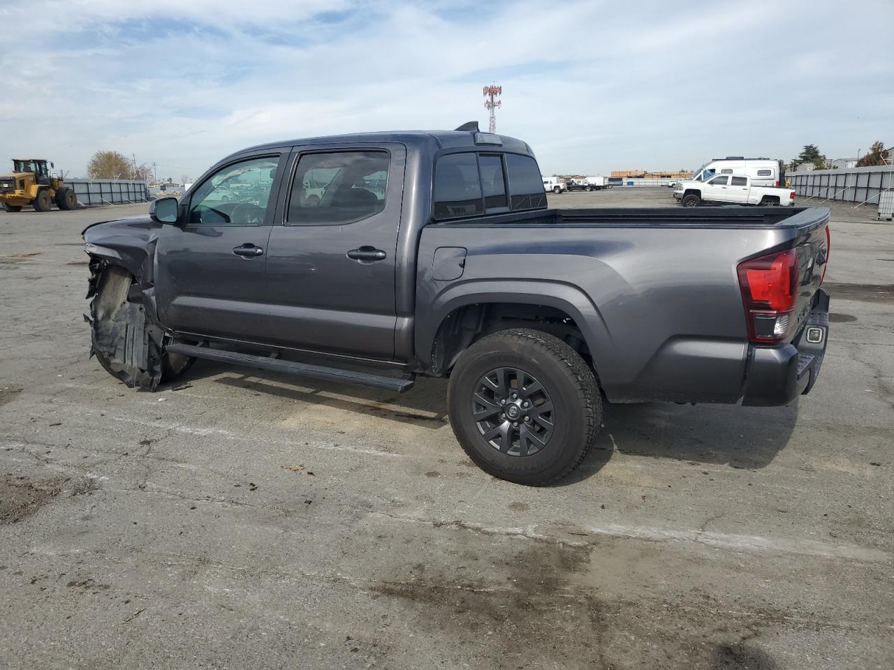 Toyota Tacoma Double Cab Image 12