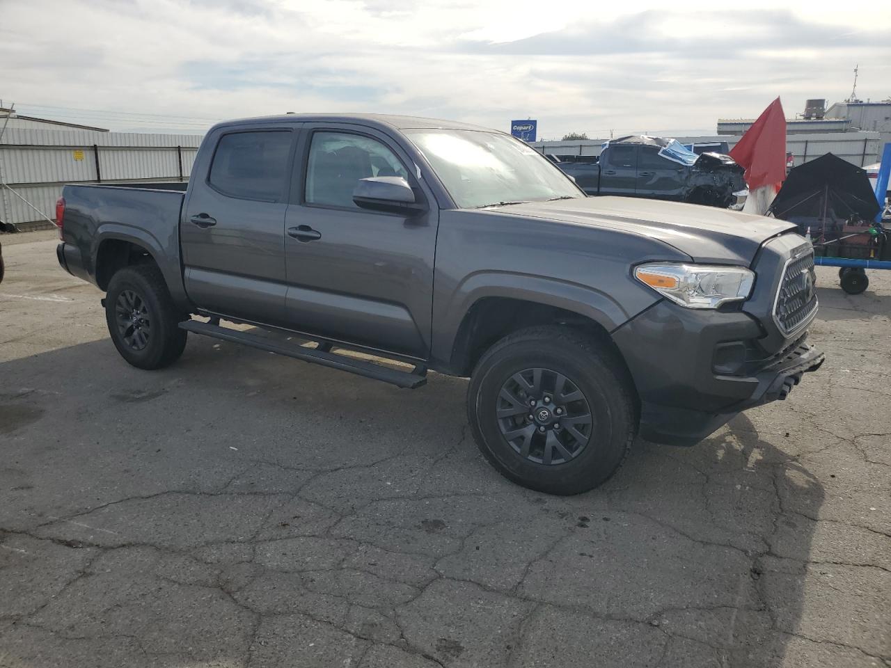 Toyota Tacoma Double Cab Image 5