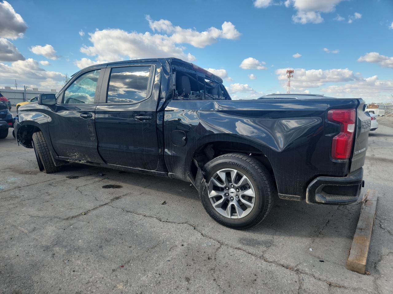 Chevrolet Silverado C1500 Rst Image 2