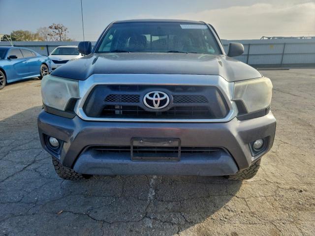 Toyota Tacoma Prerunner Access Cab Image 5