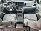 Toyota Sienna Le Image 12
