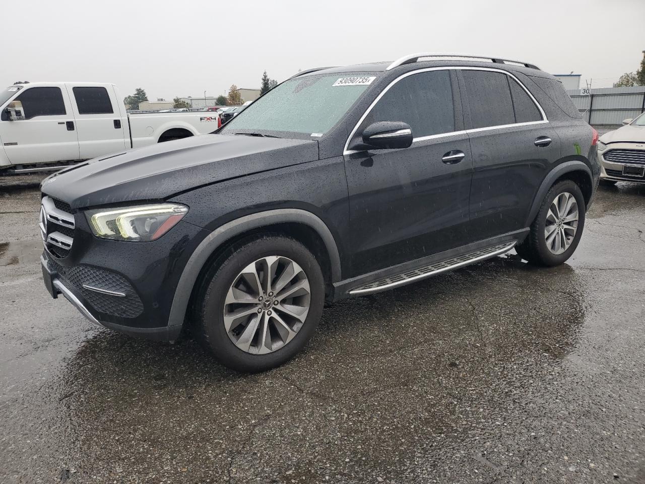 Mercedes-Benz GLE 350 Image 1