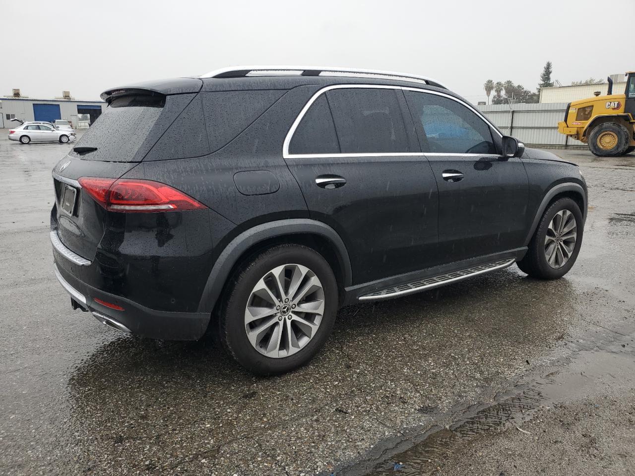 Mercedes-Benz GLE 350 Image 3