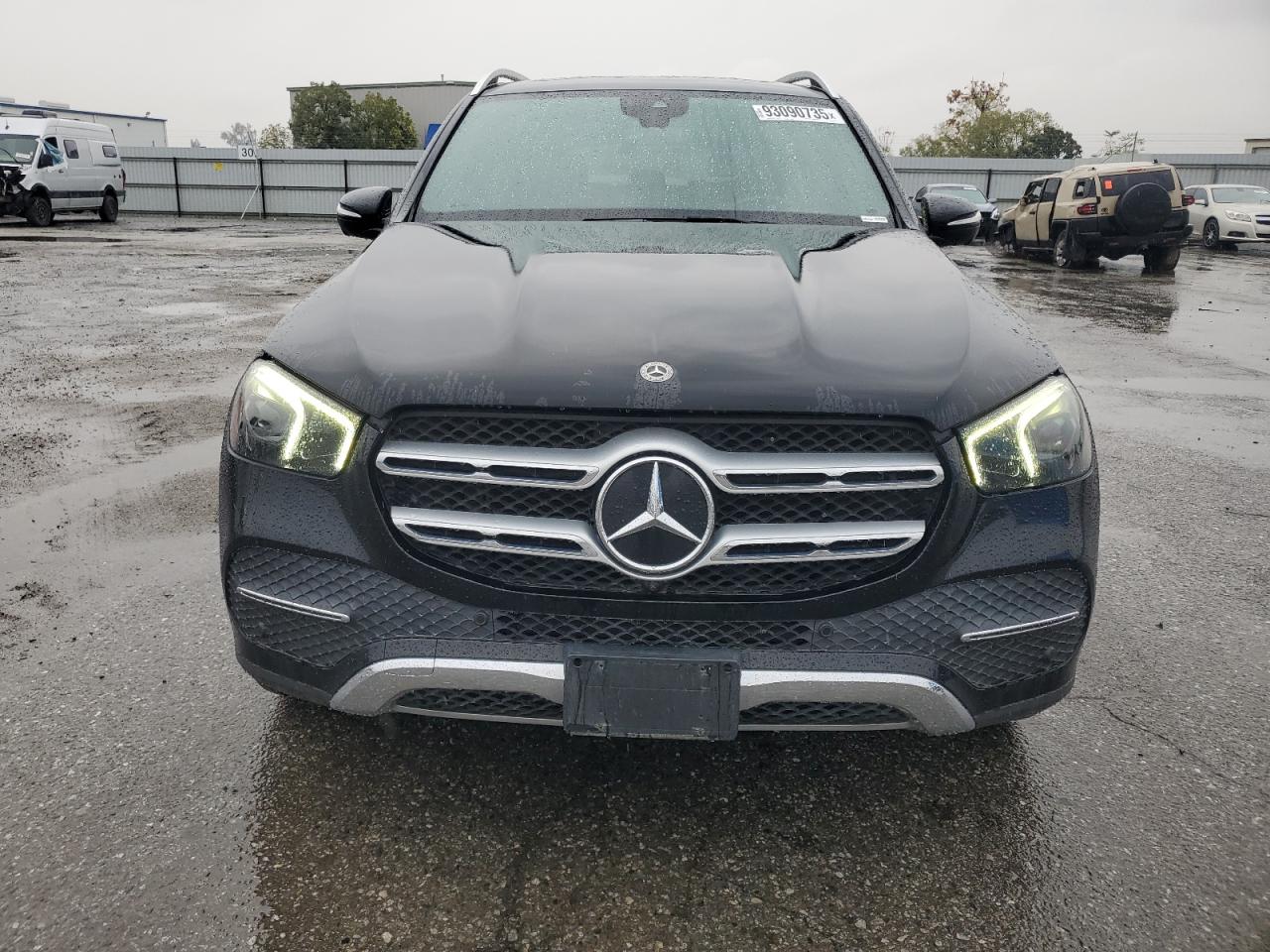 Mercedes-Benz GLE 350 Image 4