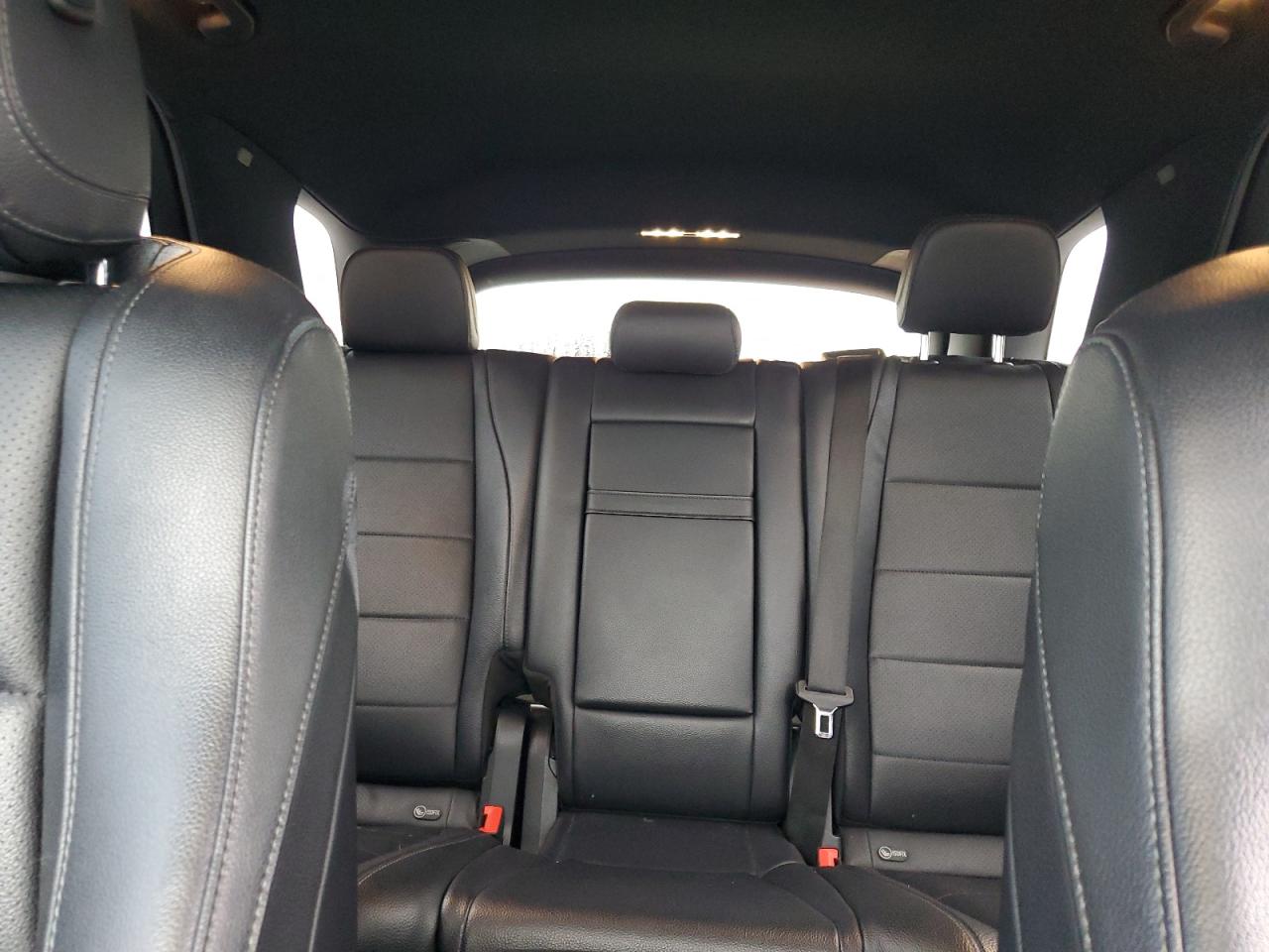 Mercedes-Benz GLE 350 Image 6