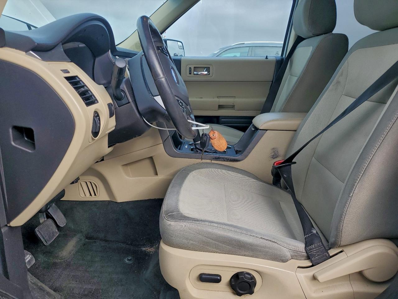 Ford Flex Se Image 6