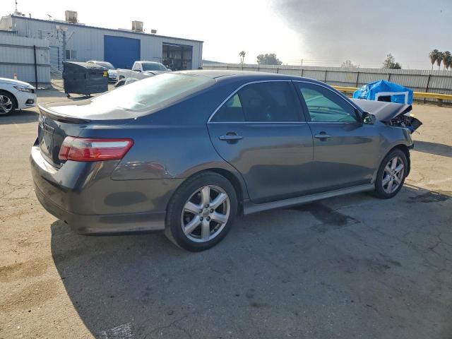 Toyota Camry Ce Image 8