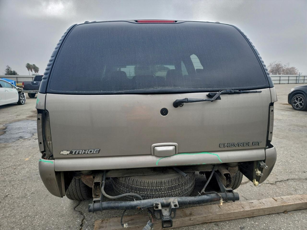 Chevrolet Tahoe C1500 Image 12