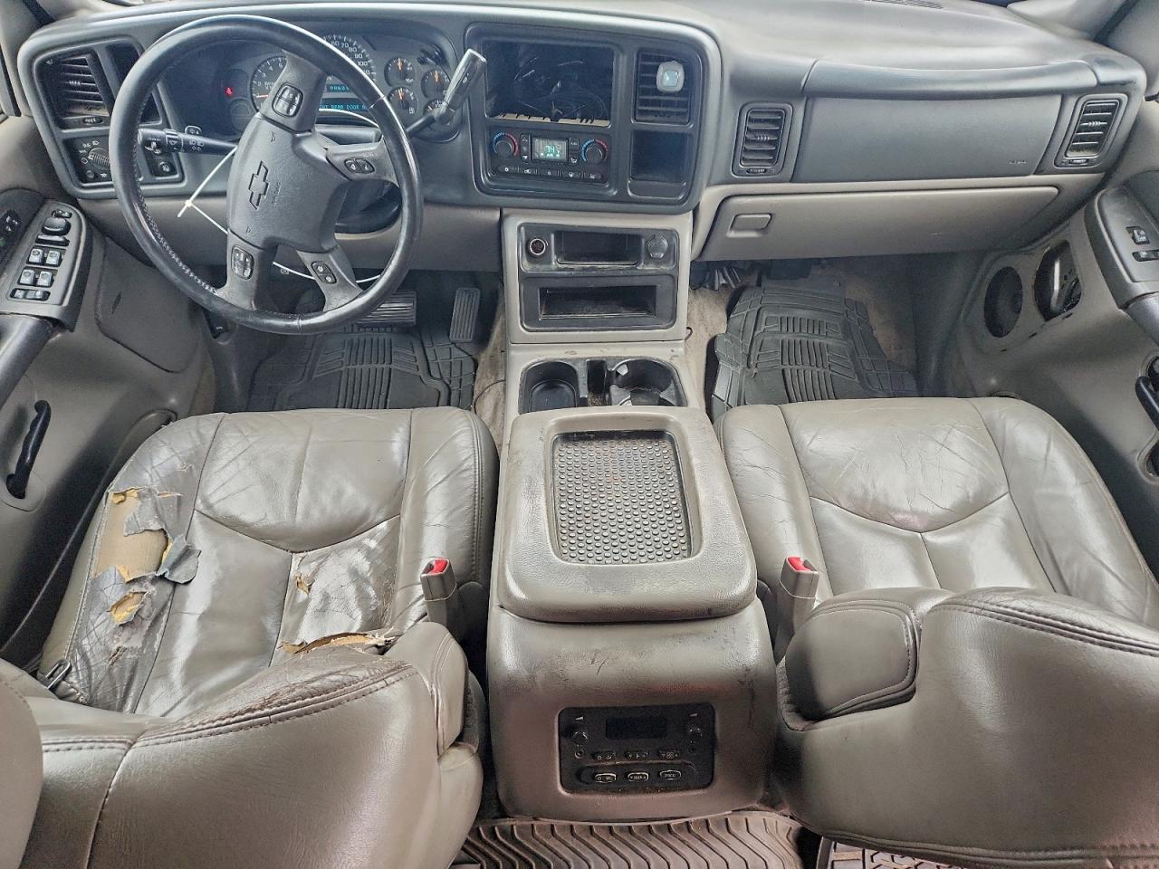 Chevrolet Tahoe C1500 Image 4