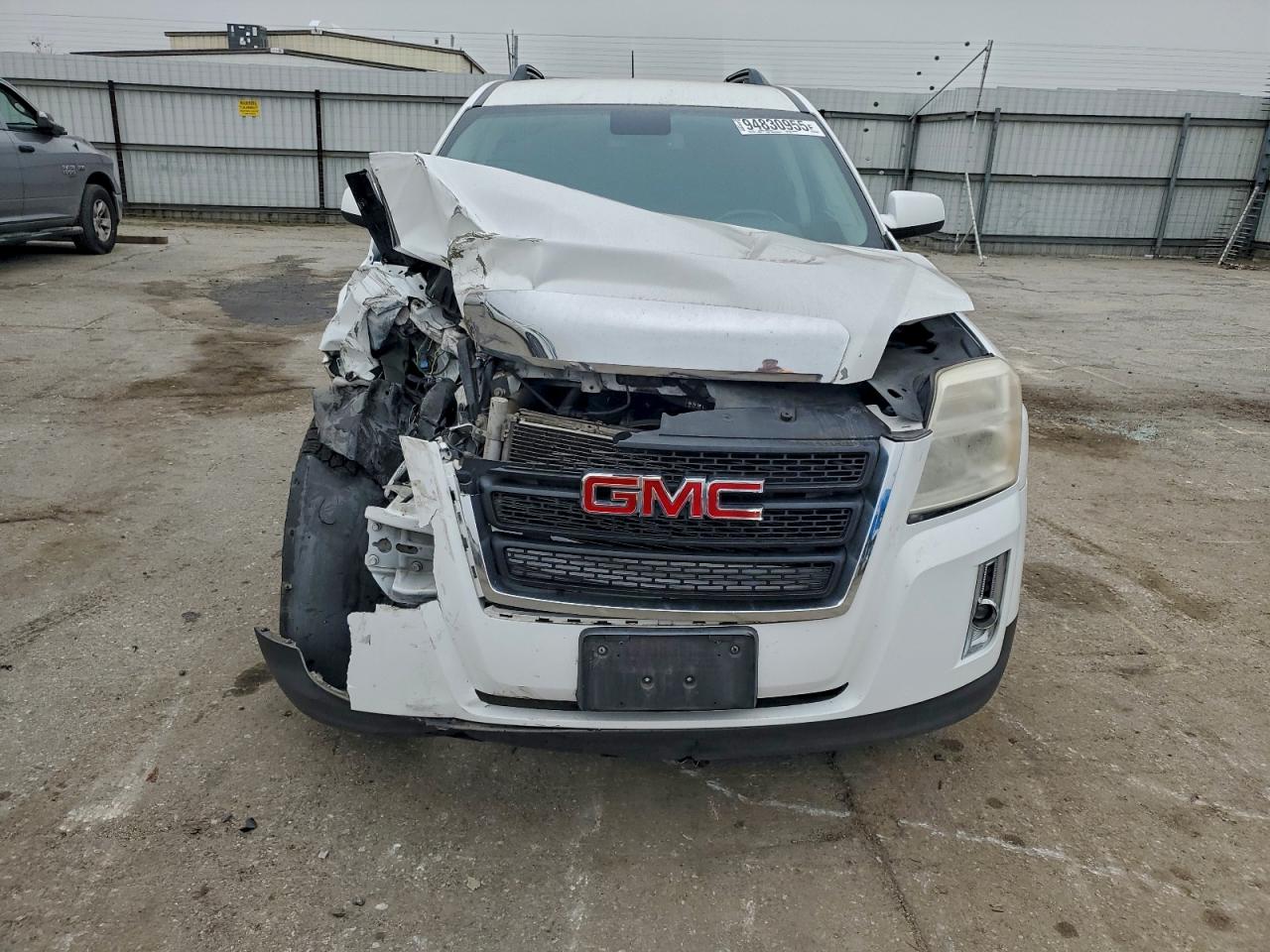 GMC Terrain Sle Image 3