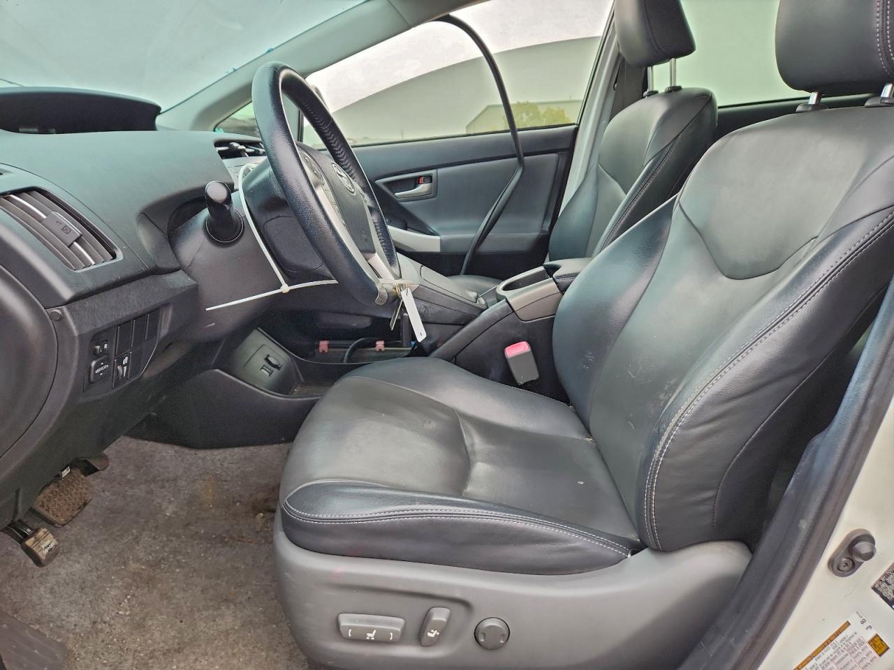 Toyota Prius Image 7