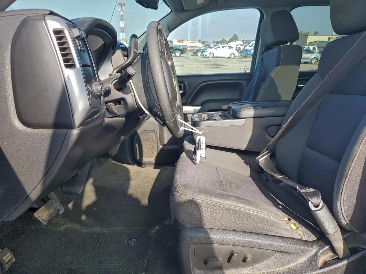 Chevrolet Silverado C1500 Lt Image 6