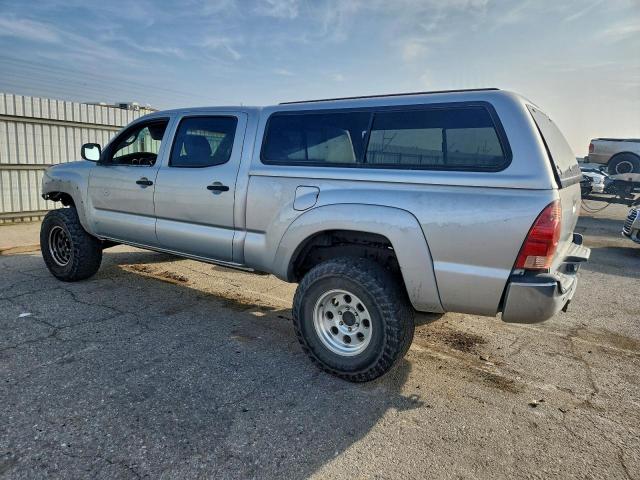 Toyota Tacoma Double Cab Prerunner Long Bed Image 12