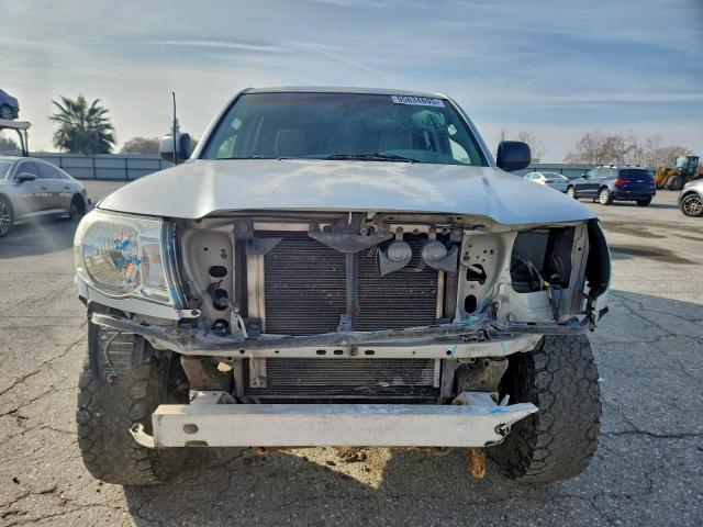 Toyota Tacoma Double Cab Prerunner Long Bed Image 4