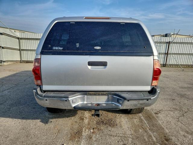 Toyota Tacoma Double Cab Prerunner Long Bed Image 7