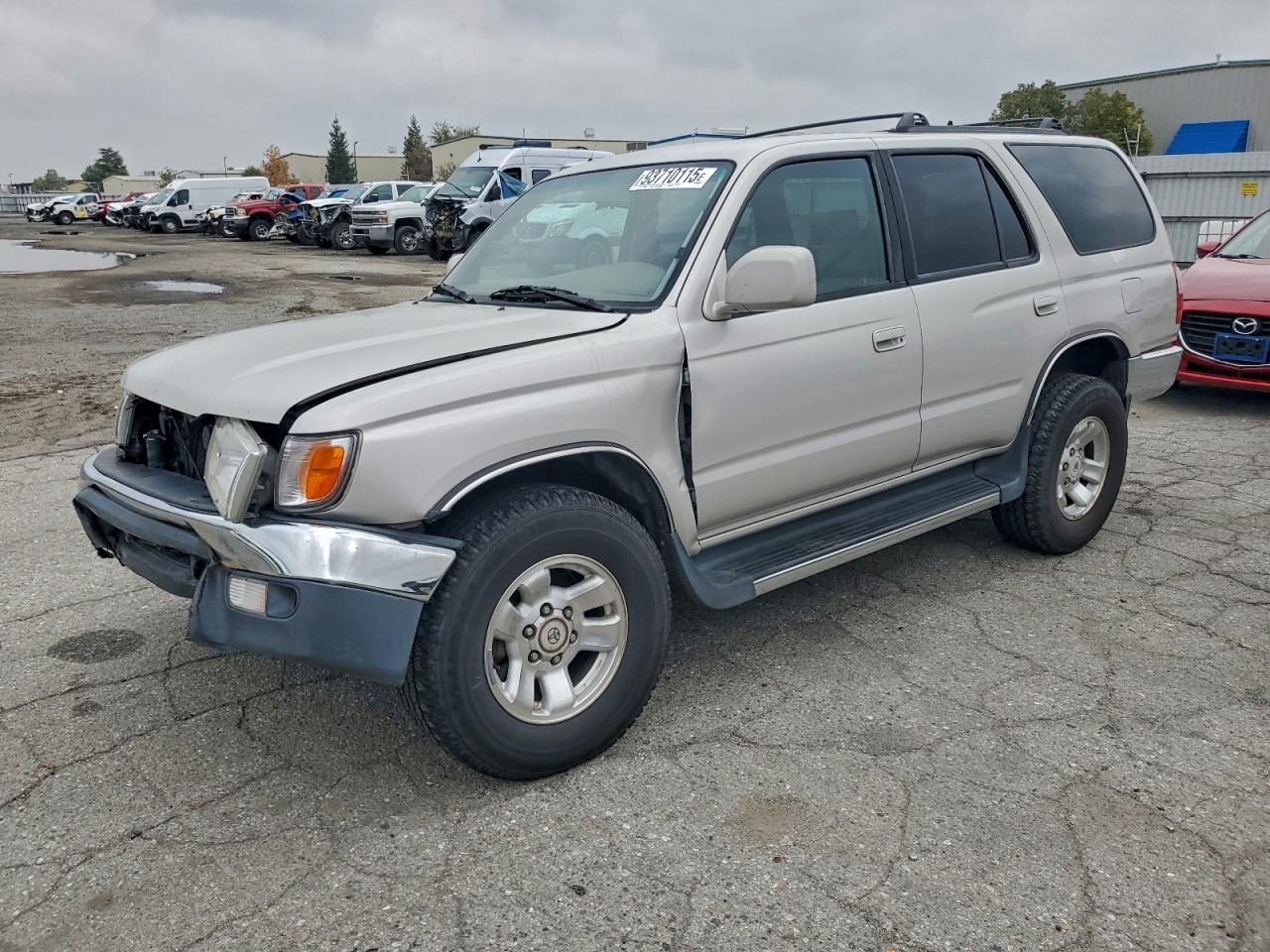 Toyota 4Runner Sr5 Image 1