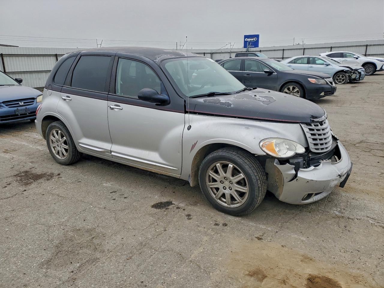 Chrysler PT Cruiser Image 6
