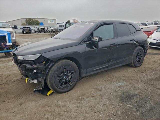  Salvage BMW Ix Xdrive5