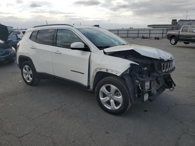 Jeep Compass Latitude Image 2