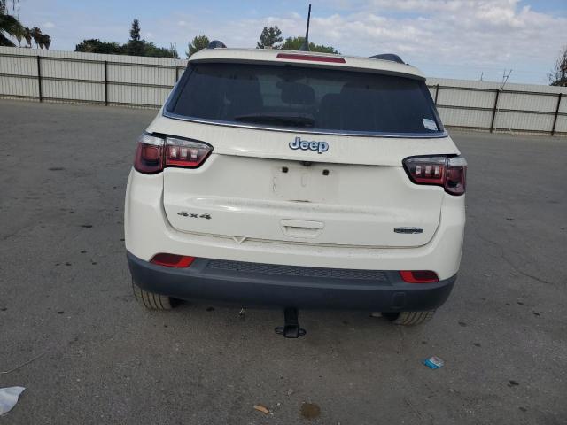 Jeep Compass Latitude Image 3