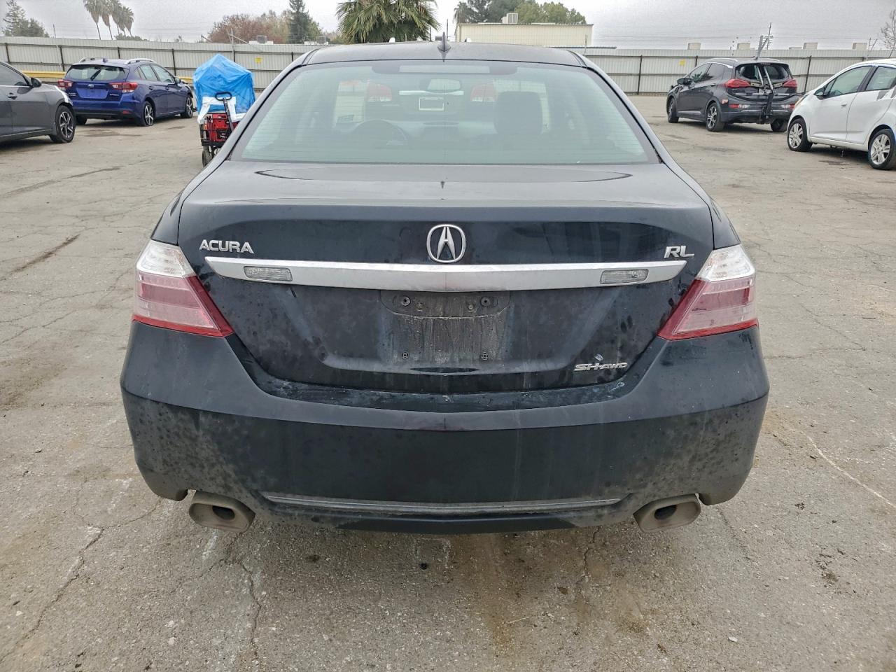 Acura RL Image 12
