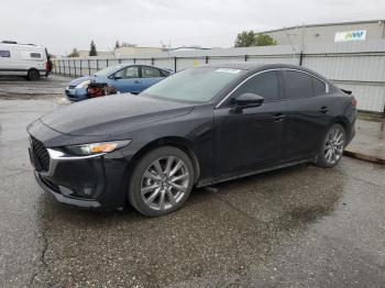  Salvage Mazda 3