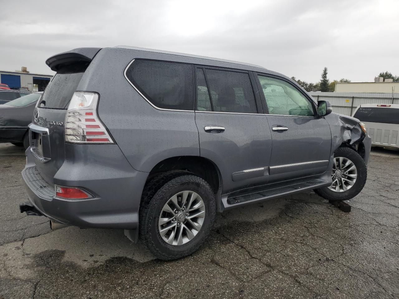 Lexus Gx 460 Premium Image 3