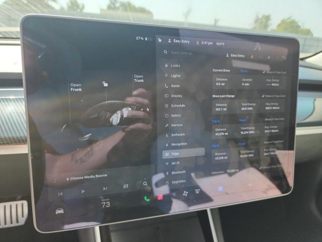 Tesla Model 3 Image 7