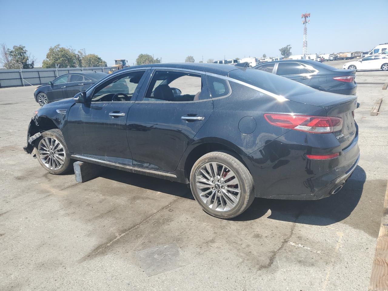 Kia Optima Sxl Image 3