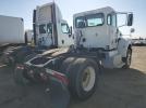 Peterbilt Tractor 348 Image 3
