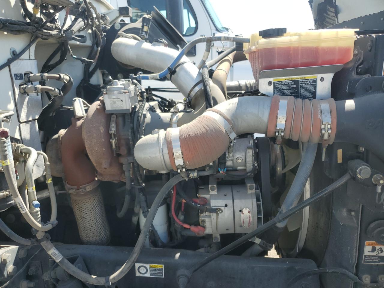 Peterbilt Tractor 348 Image 7